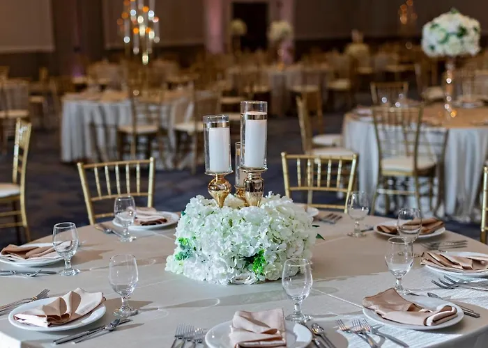 Hotel Clarion & Convention Center Joliet