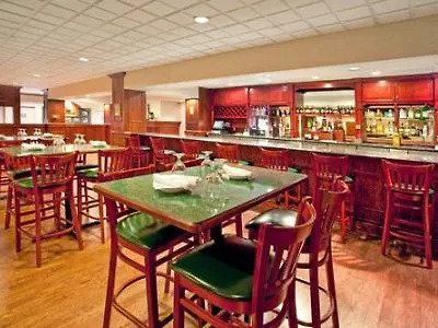 Clarion & Convention Center Hotel Joliet