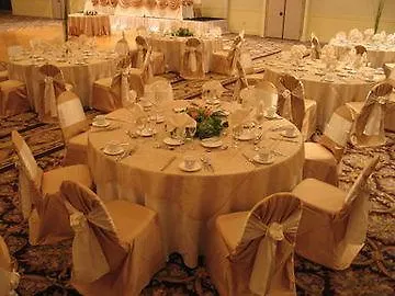 Clarion & Convention Center Hotel 3*