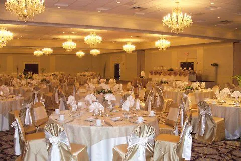 Clarion & Convention Center Hotel